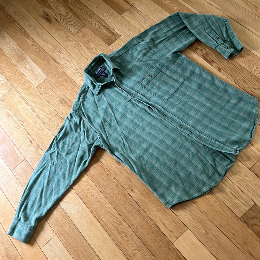 Men’s XL Green Button Down Flannel Used some wear (pics) National Outfitters